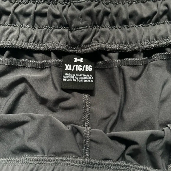 Under Armour Charcoal Athletic Pants - Picture 3 of 3